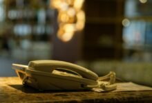 contact vision phone trace discovery